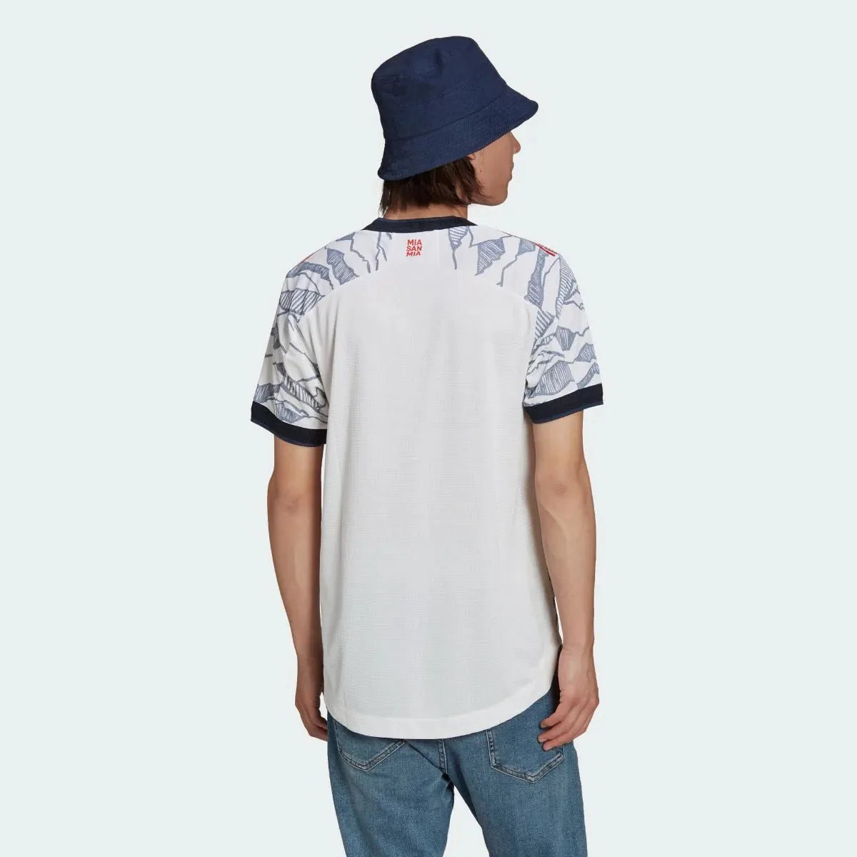Adidas 2021-22 Bayern Munich Authentic Third Jersey - White - Image 4