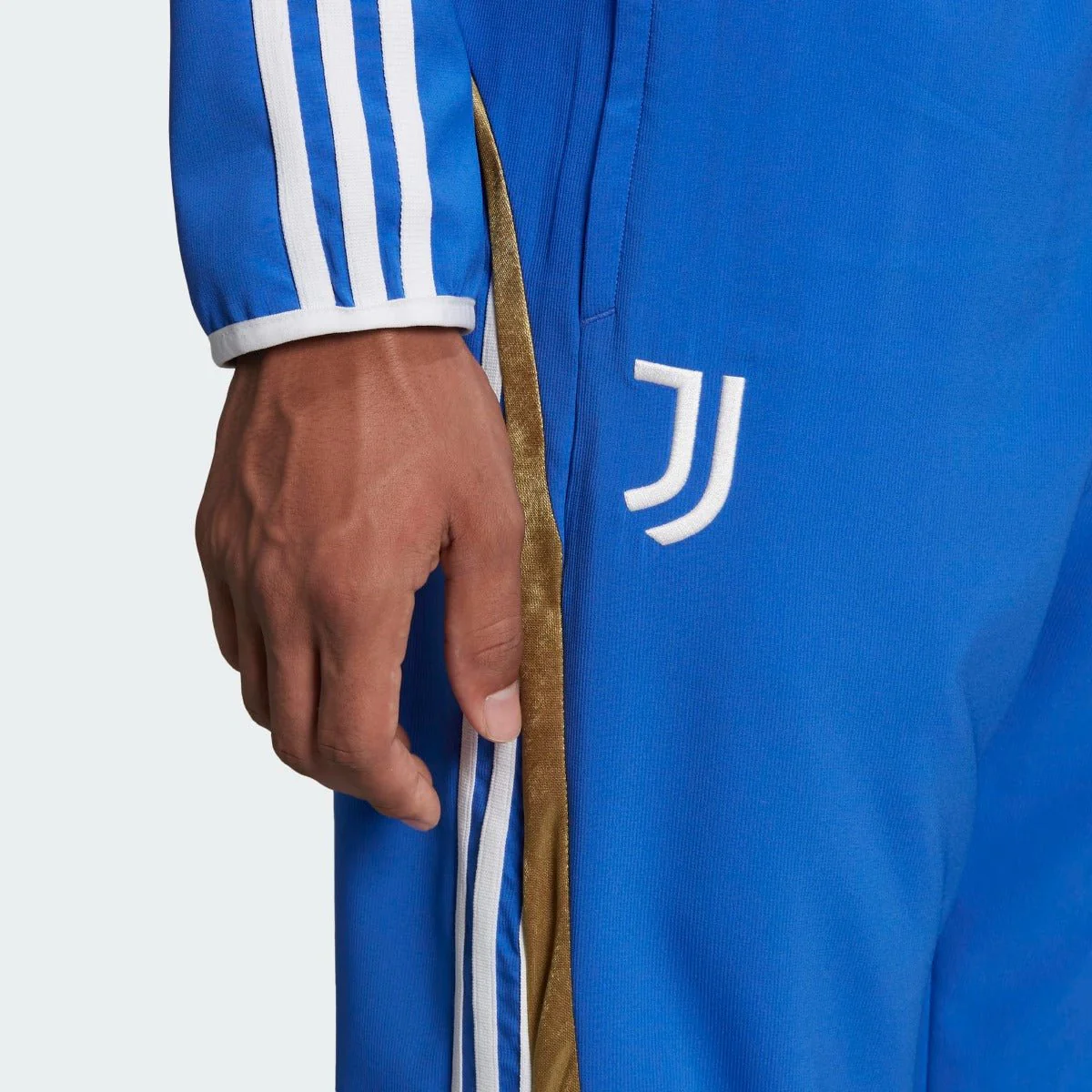 adidas 2021-22 Juventus Teamgeist Woven Pants - Hi Res Blue - Image 4