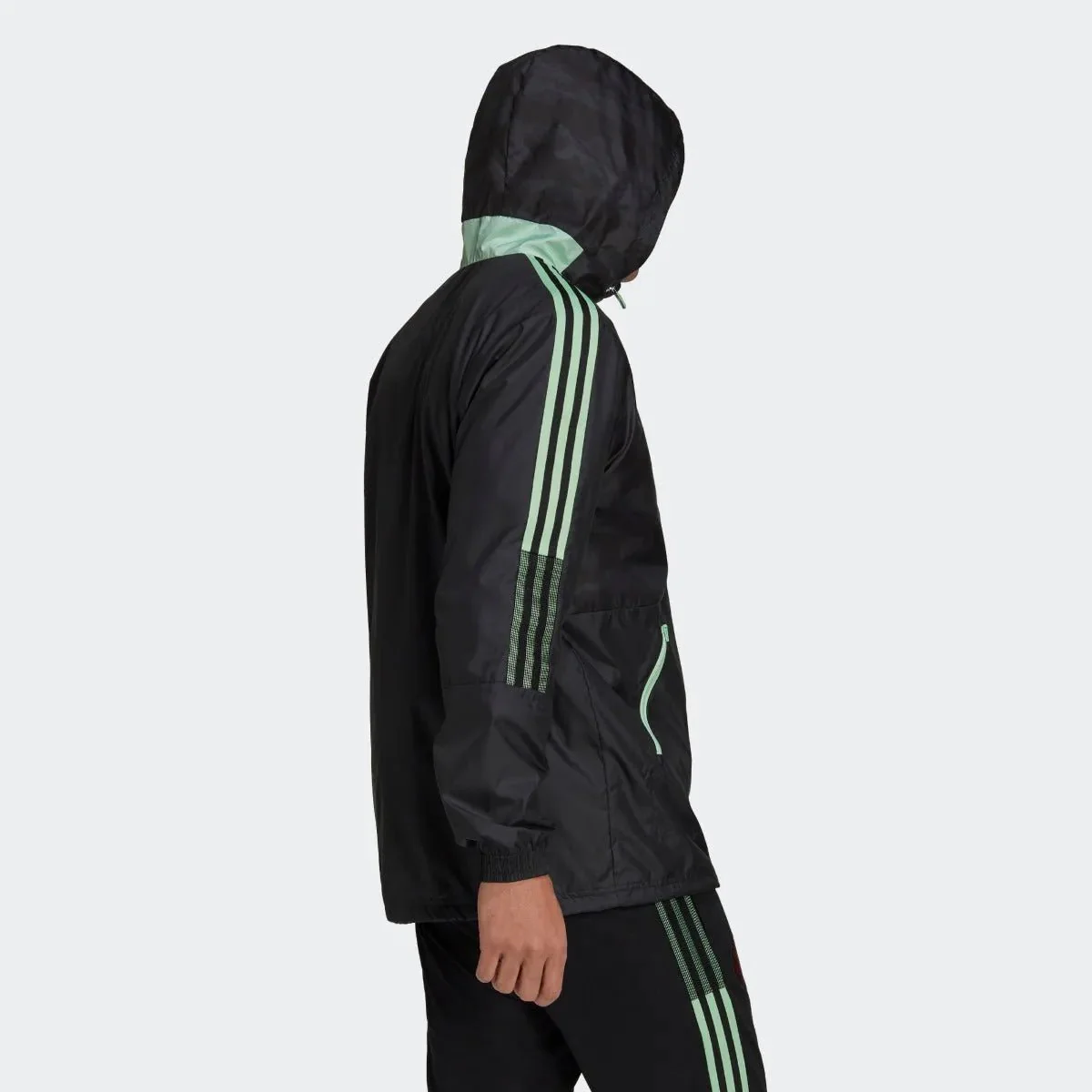Adidas 2021 Manchester United Windbreaker Jacket - Black - Image 3