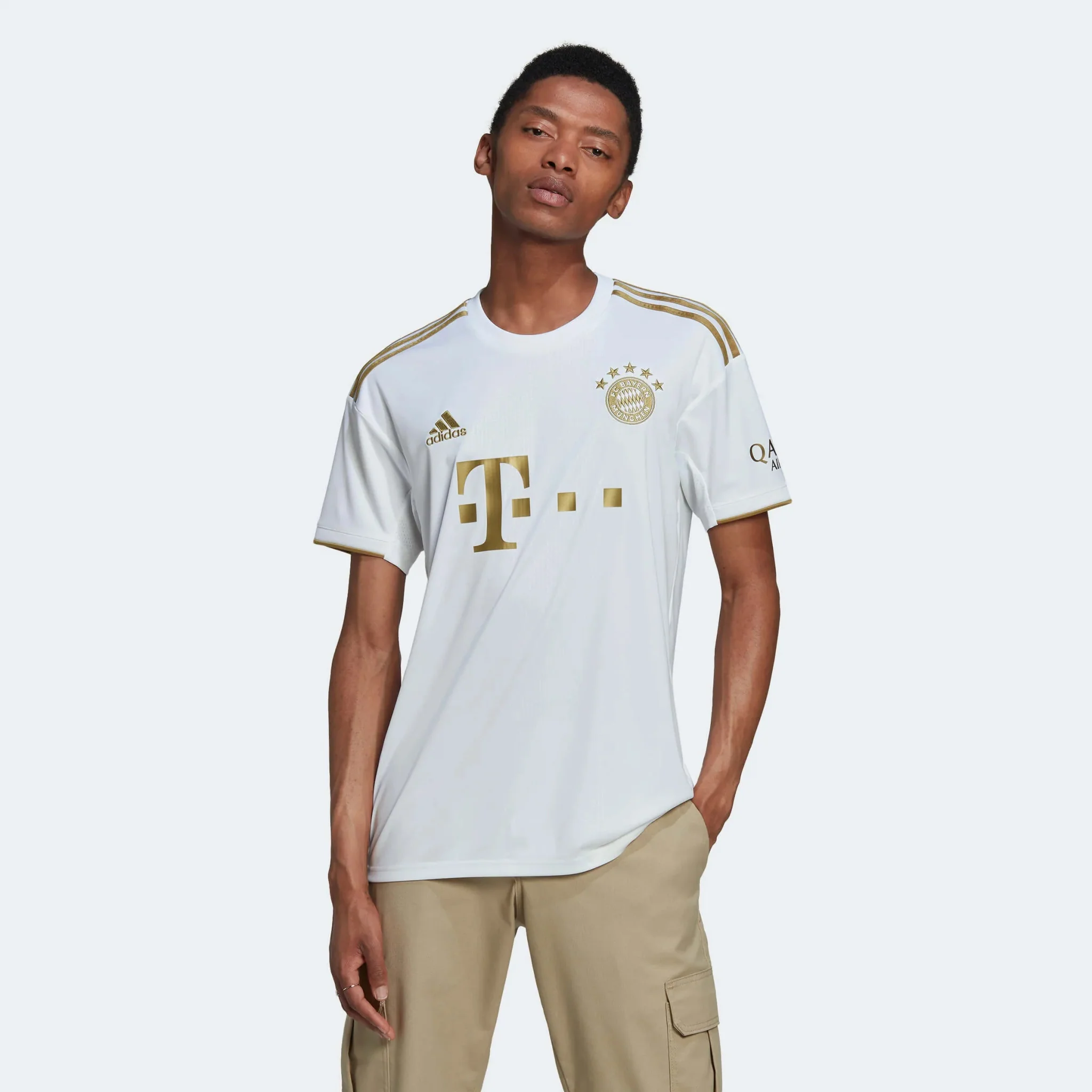 adidas 2022-23 Bayern Munich Away Jersey - White-Gold - Image 3