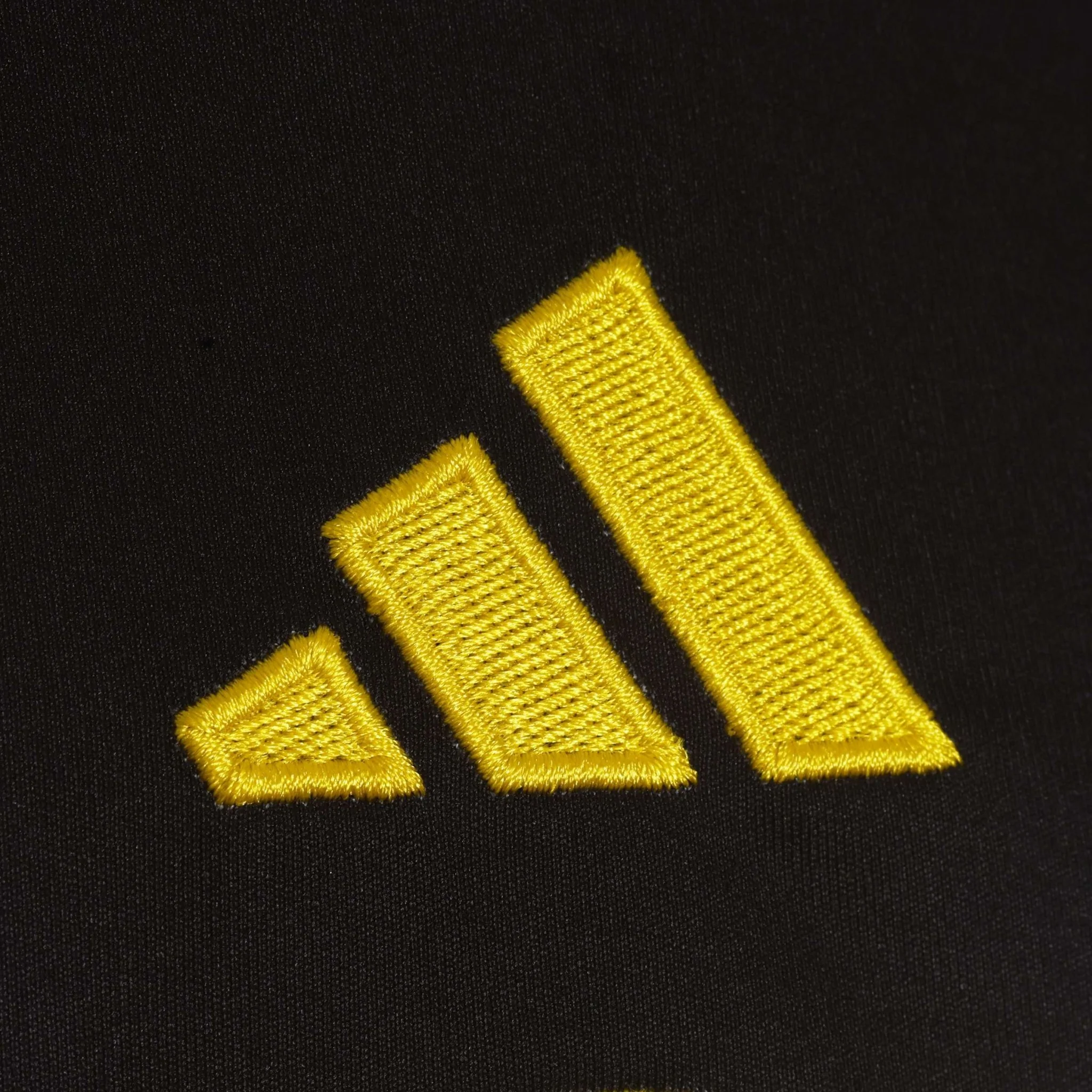 adidas 2025-26 Club America Men's Stadium Home Soccer Jersey - Image 4