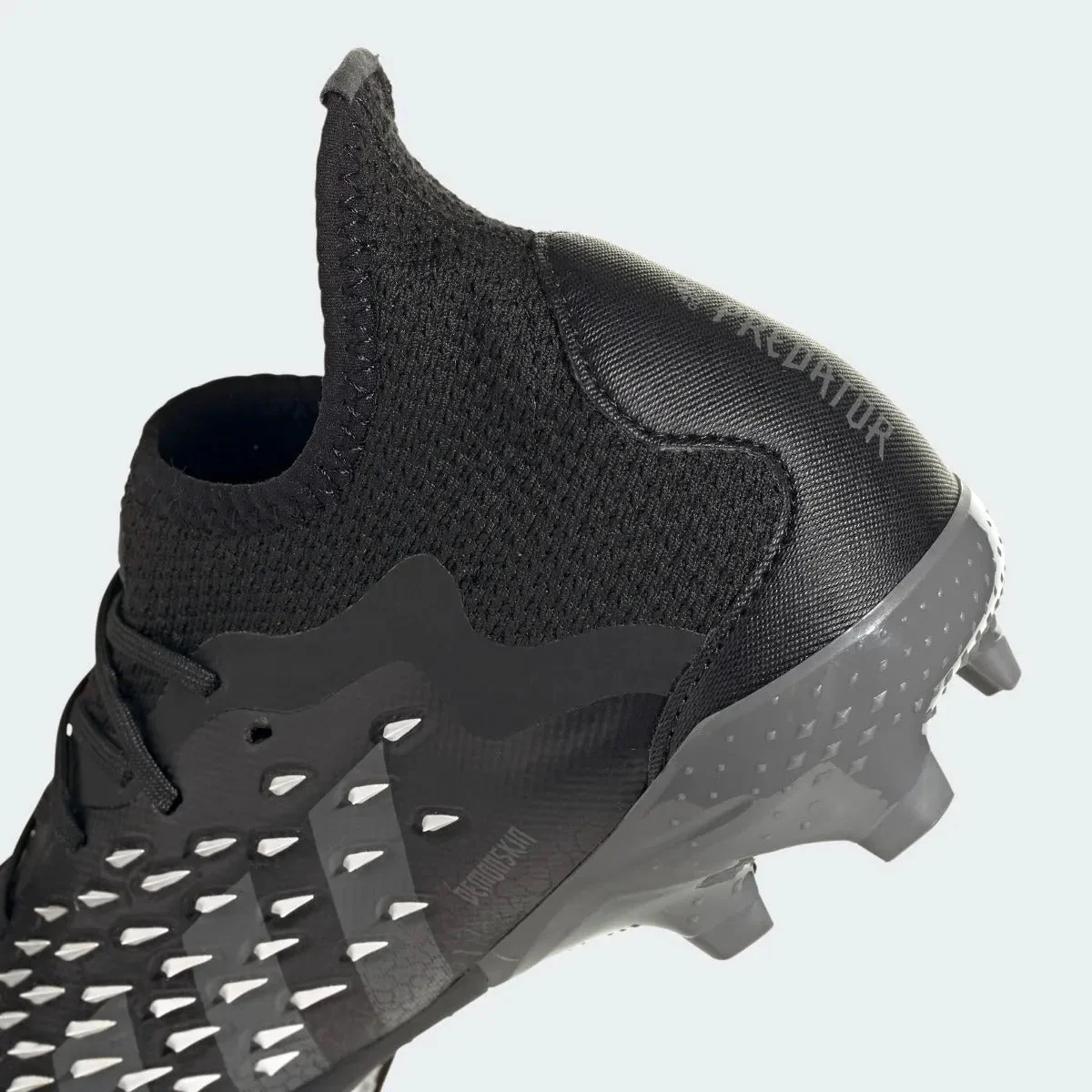 Adidas JR Predator Freak .1 FG - Black-White - Image 8
