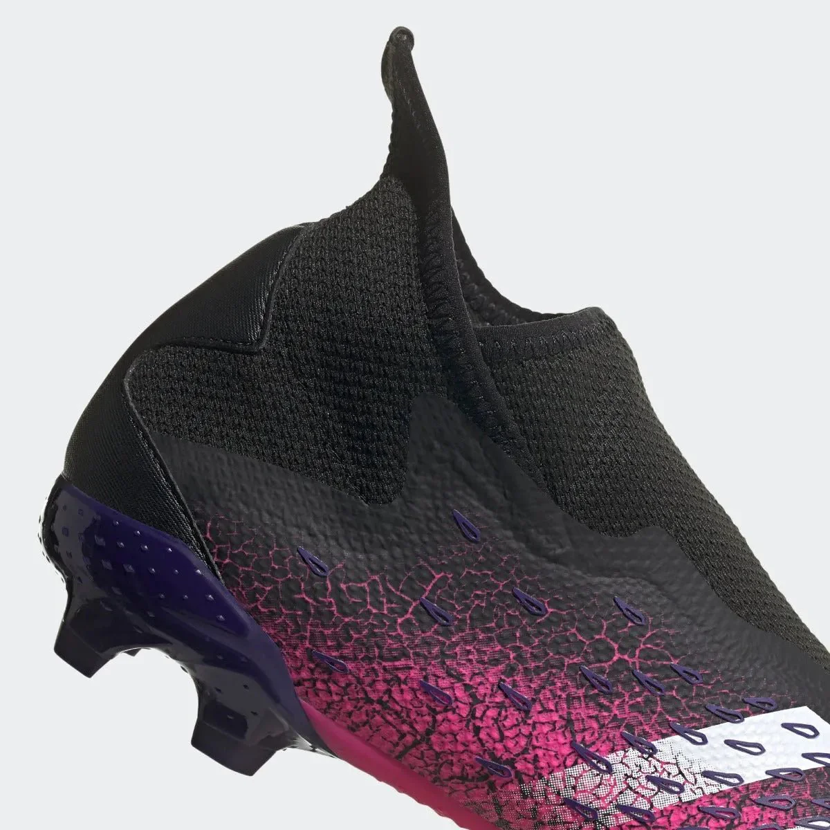 Adidas Predator Freak .3 Laceless FG - Black-Pink-Purple - Image 7