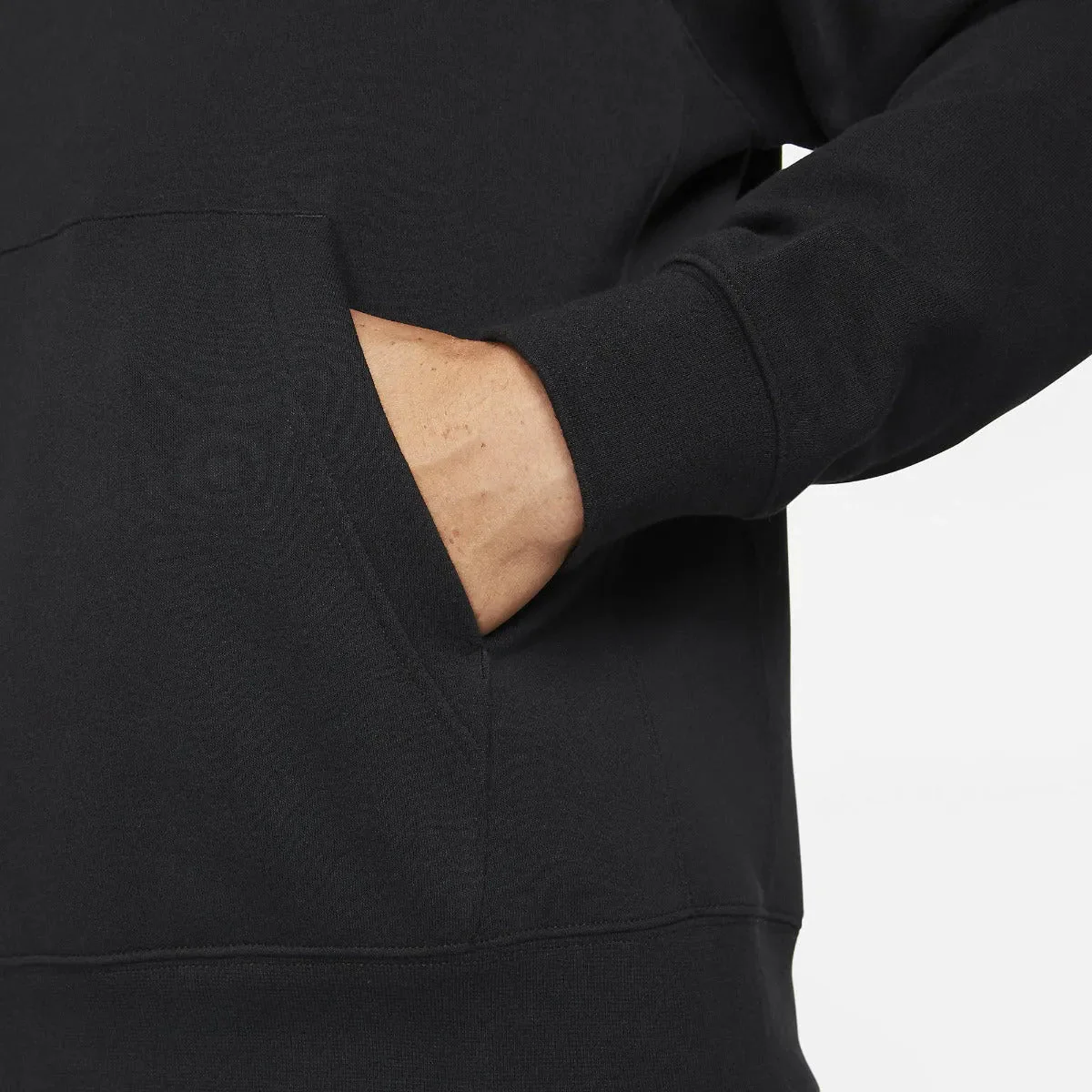 Nike 2021-22 Inter Milan MNSW Pull-Over Club Hoodie - Black - Image 4