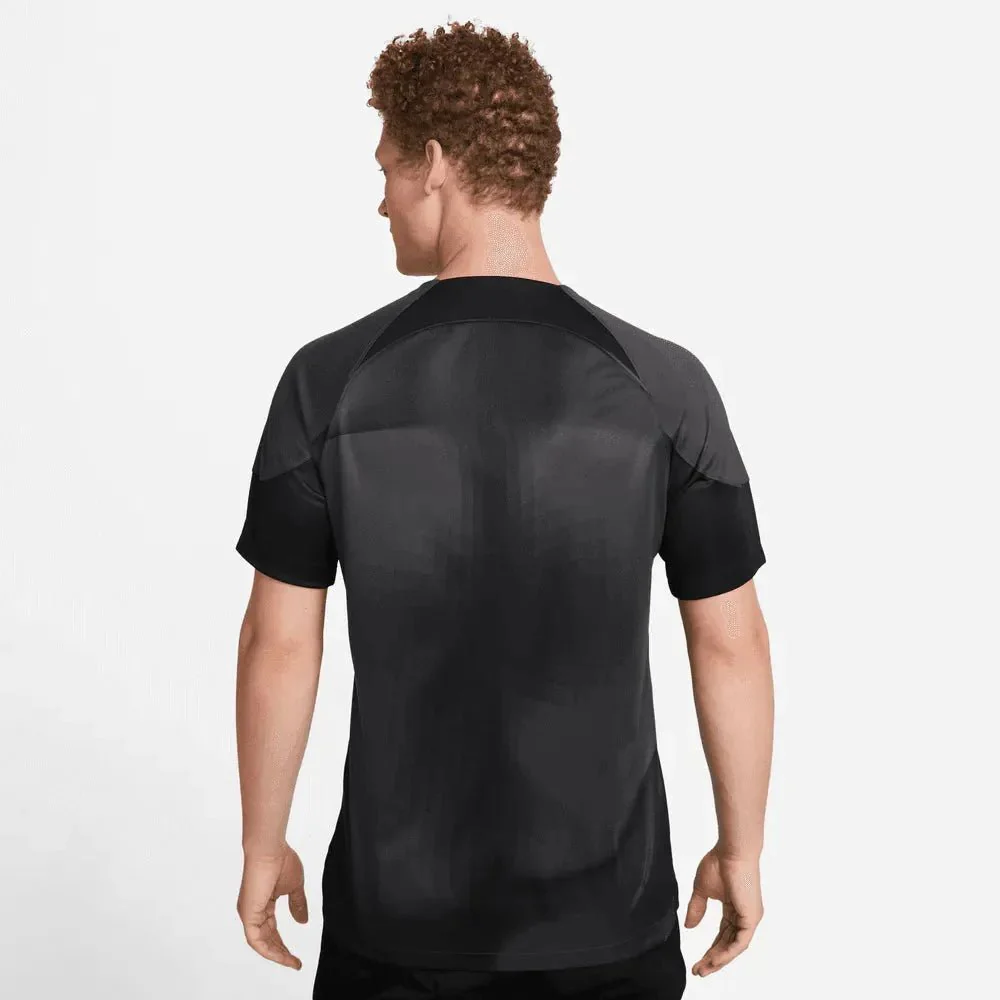 Nike 2022-23 England Goalkeeper Jersey - Image 3