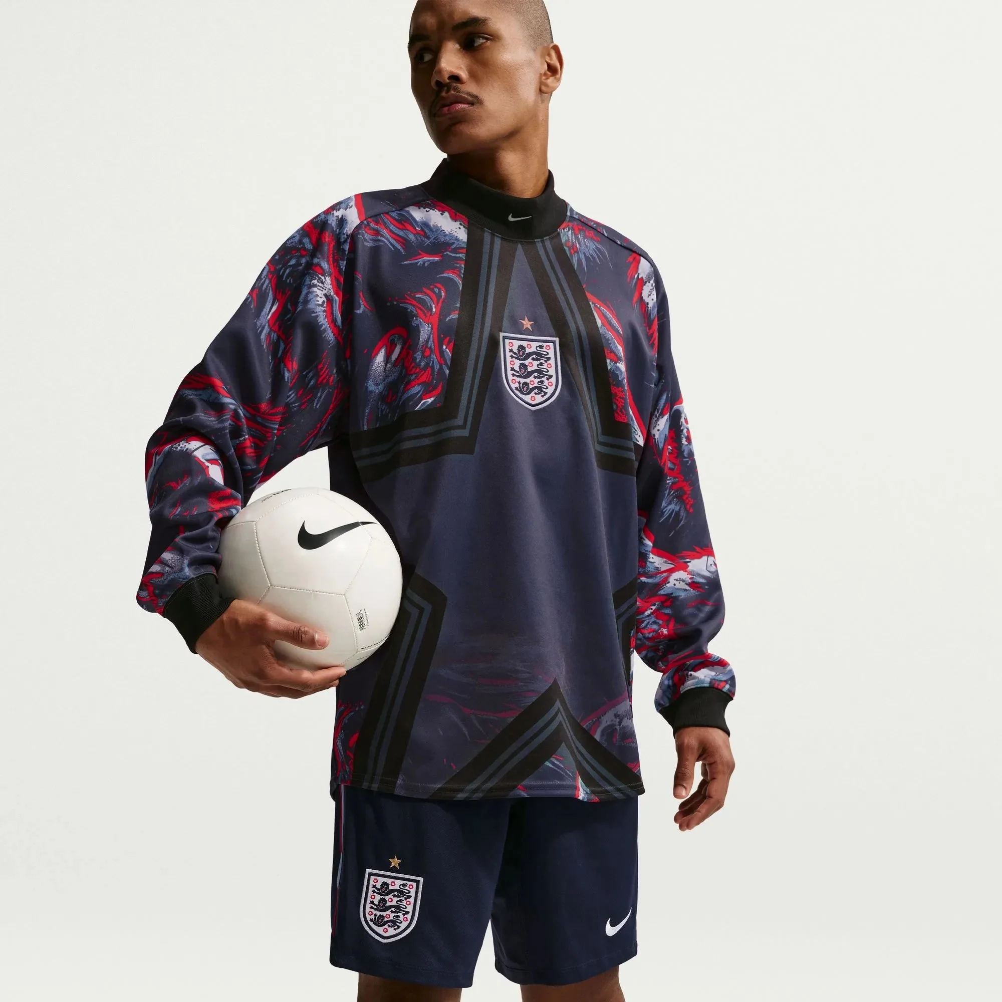 Nike 2026 England Men's Strike KZ Shorts - Image 3