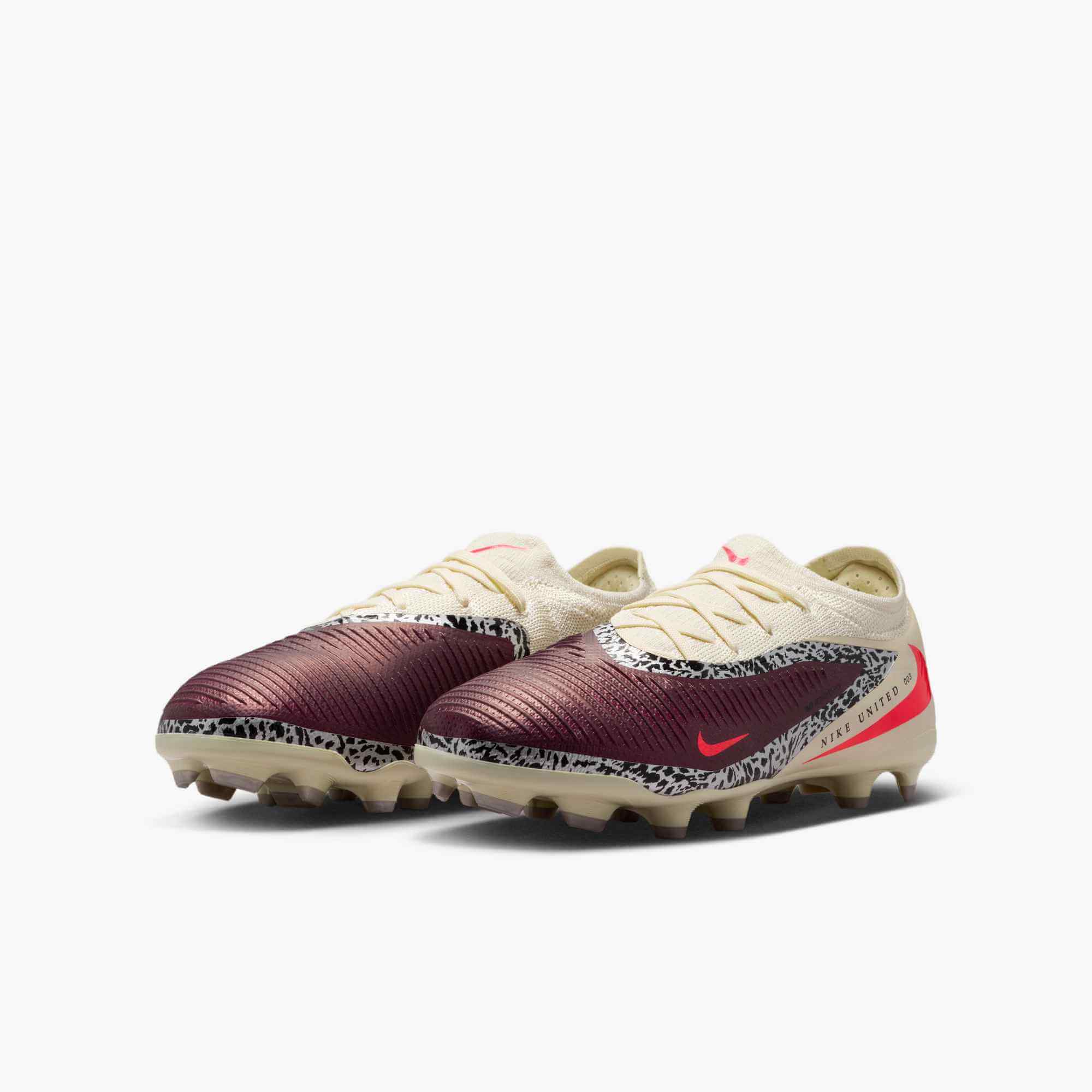 Nike Junior Phantom 6 Low Pro NU3 Firm/Multi Ground Soccer Cleats - United NU3 Pack (SU26) - Image 3