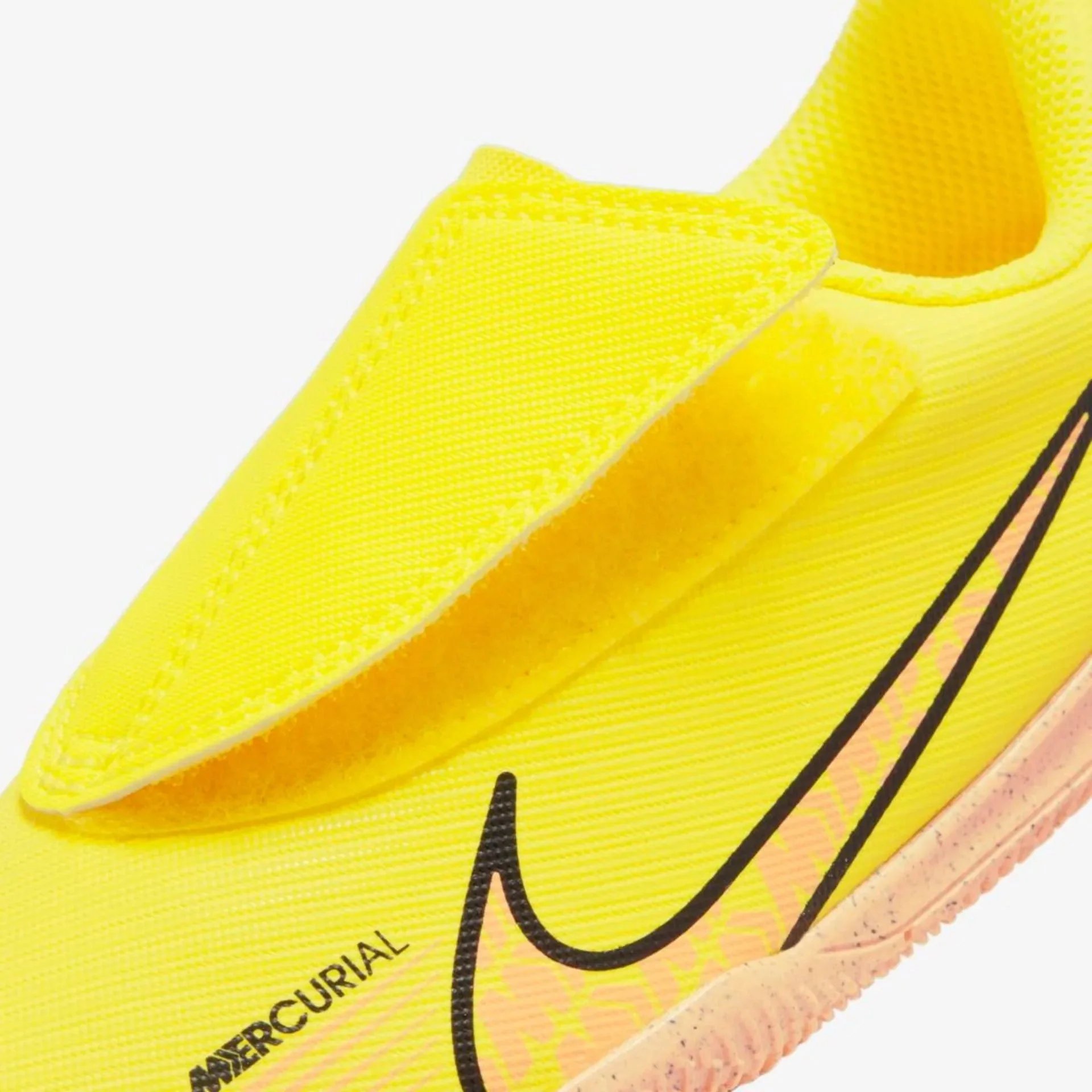 Nike Kids vapor 15 Club Indoor PS (V) - Yellow Strike-Sunset Glow - Image 9