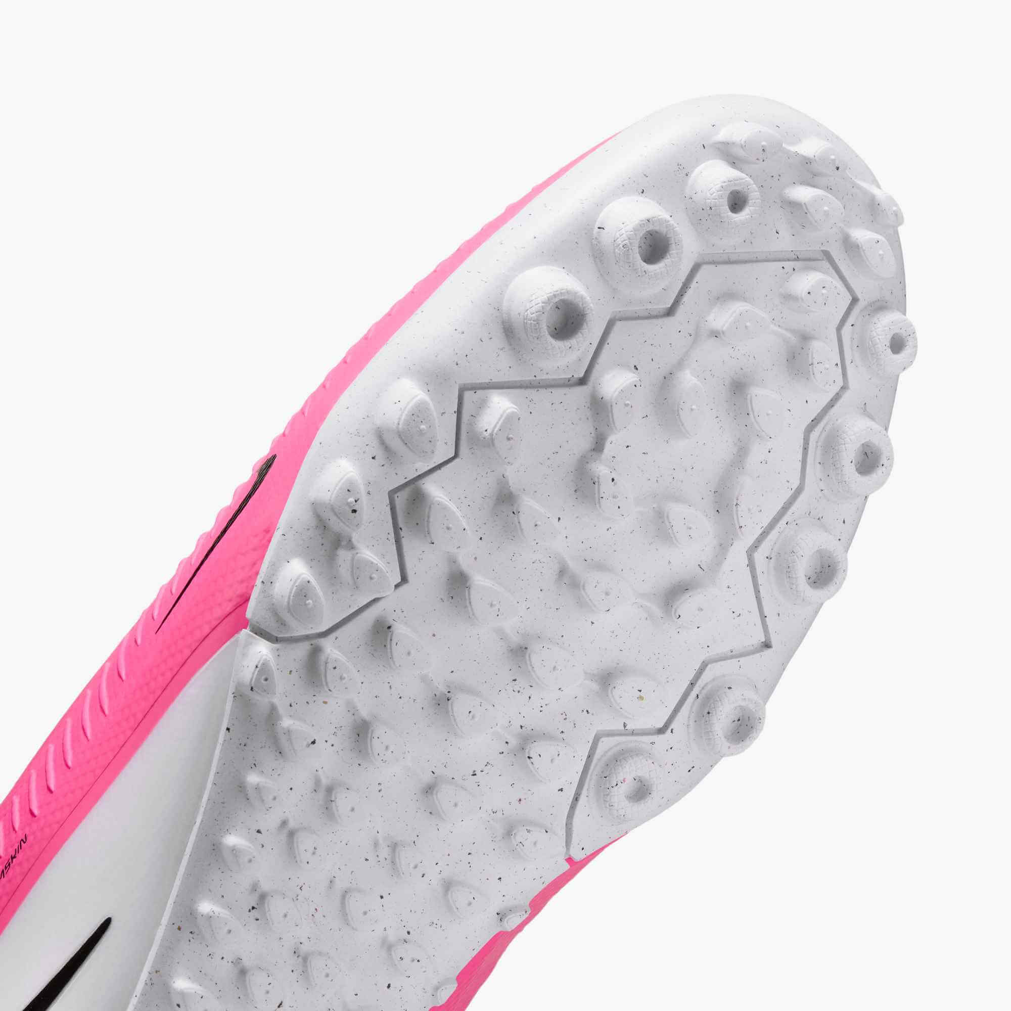Nike ReactX Phantom 6 Low Pro Turf Soccer Shoes - Breakout Pack (SU26) - Image 7