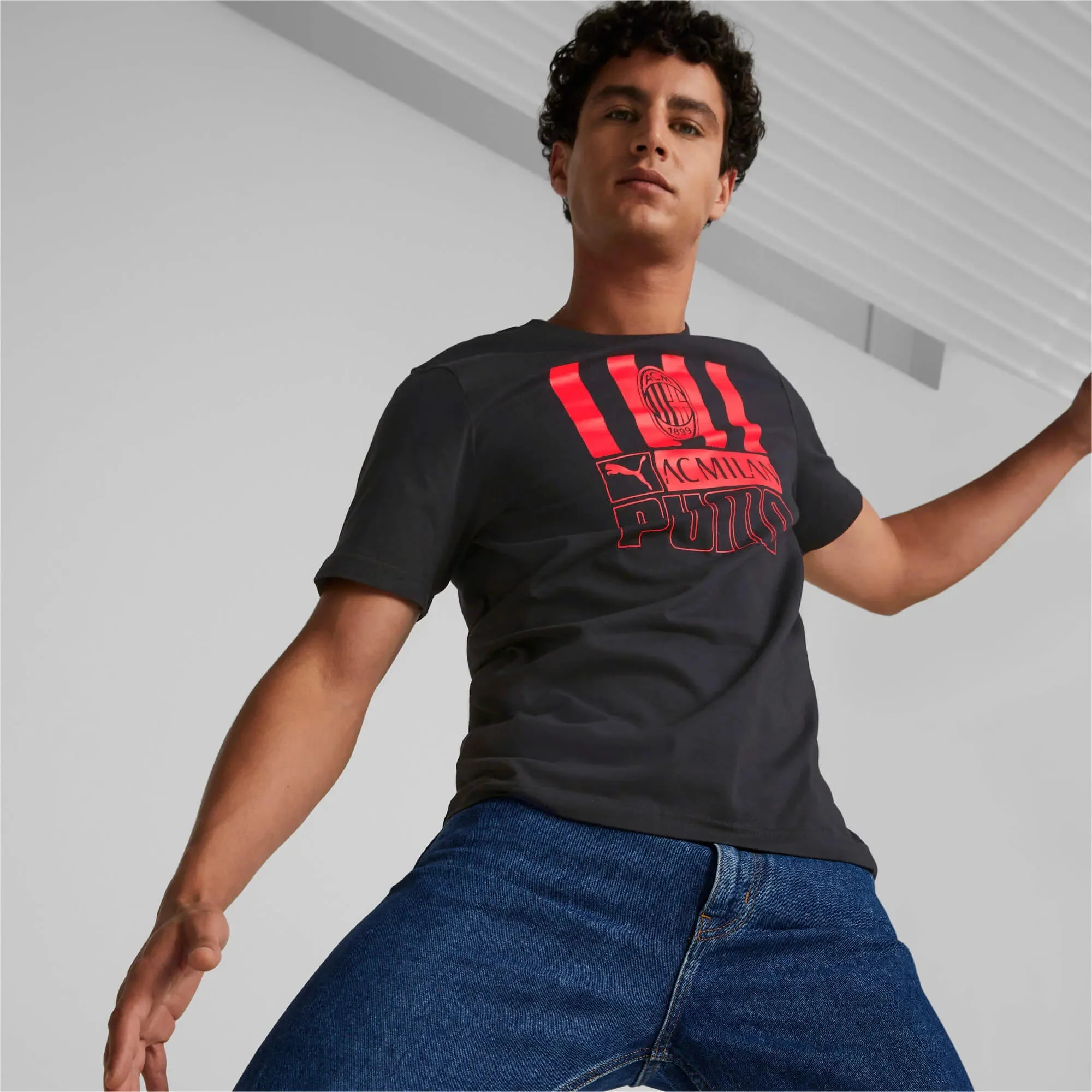 Puma 2022-23 AC Milan FTBLCore Tee - Black-Red - Image 3