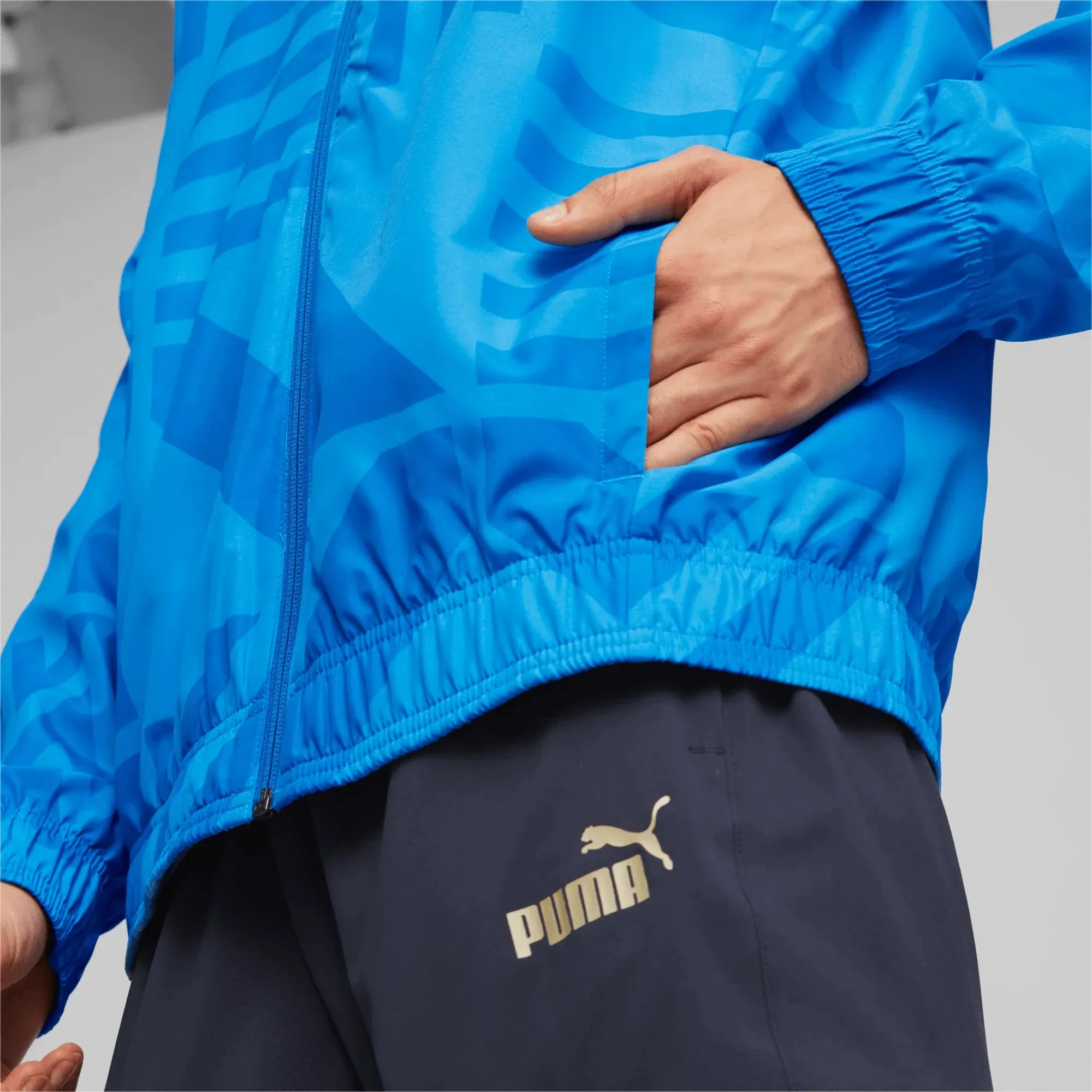 Puma 2022-23 Italy Prematch Jacket Blue - Image 6