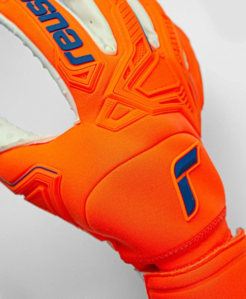 Reusch Attrakt FS Freegel Speedbump Ortho-Tec Goalkeeper Glove - Orange-Blue - Image 5