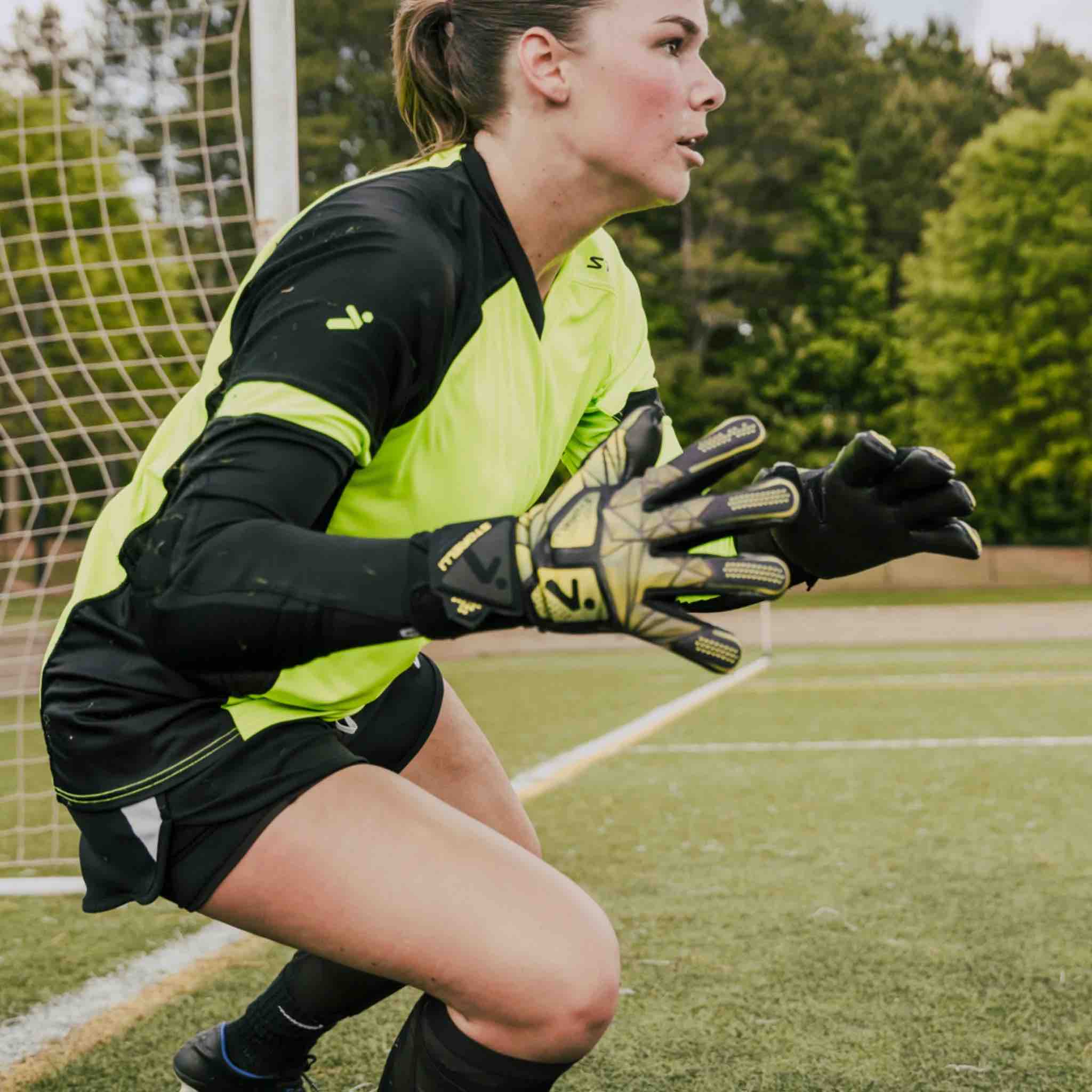Storelli Women's BodyShield Impact Sliders - Image 3